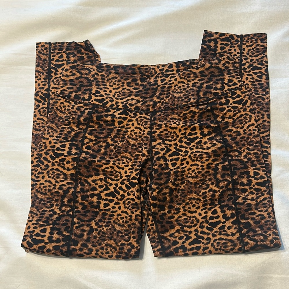 Betsey Johnson Leopard Leggings